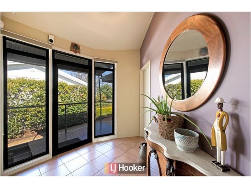 9 Lewin Street, Lyneham ACT 2602