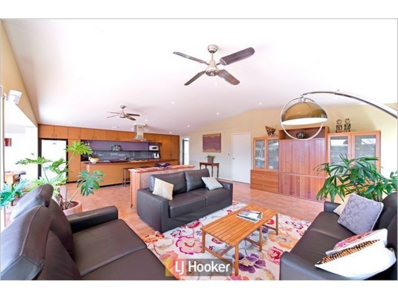 9 Lewin Street, Lyneham ACT 2602