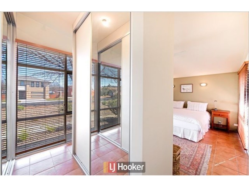 9 Lewin Street, Lyneham ACT 2602