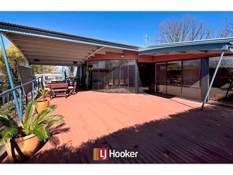 9 Lewin Street, Lyneham ACT 2602