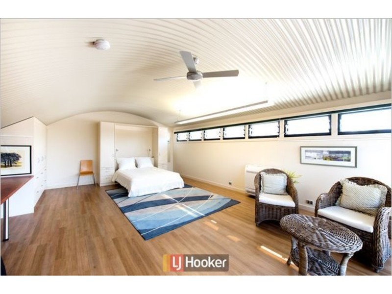 9 Lewin Street, Lyneham ACT 2602
