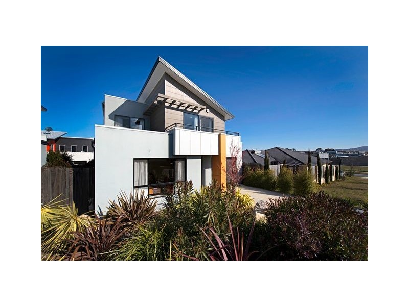 20 Muriel Stewart Circuit, Bonner ACT 2914
