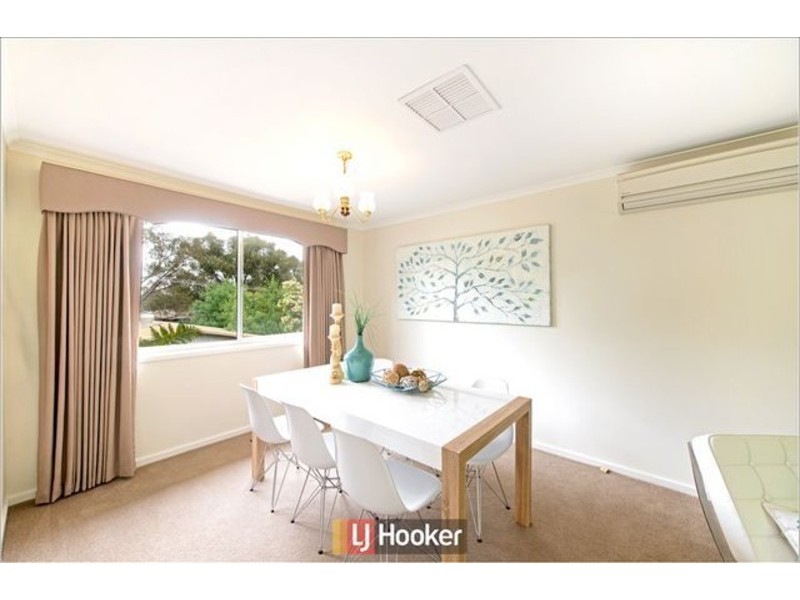 10 Tanner Place, Kambah ACT 2902