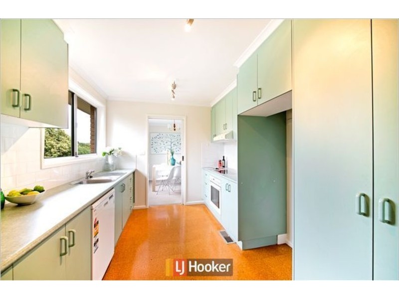 10 Tanner Place, Kambah ACT 2902