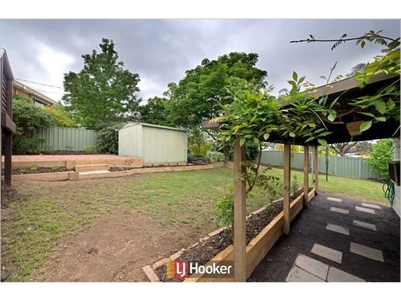 10 Tanner Place, Kambah ACT 2902
