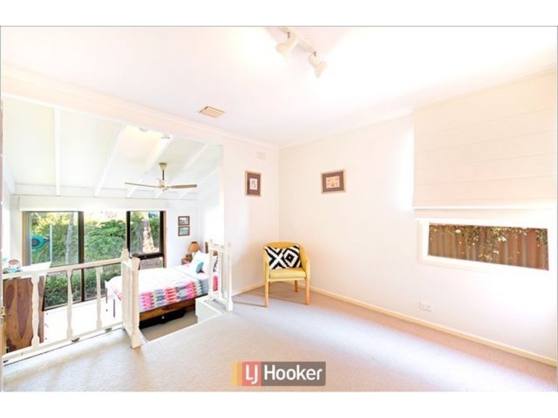 18 Molloy Crescent, Cook ACT 2614