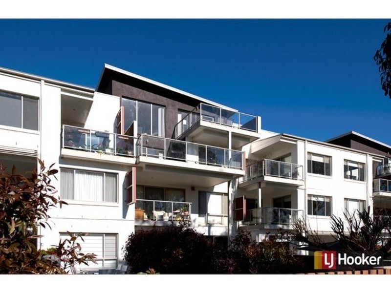 141/215 Aspinall Street, Watson ACT 2602