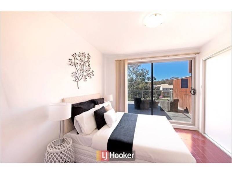141/215 Aspinall Street, Watson ACT 2602