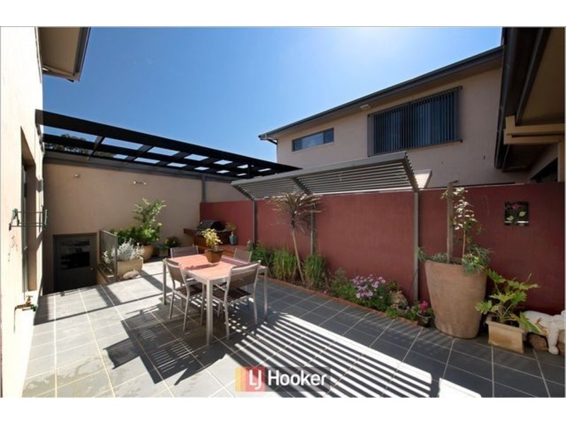 25/215 Aspinall Street, Watson ACT 2602