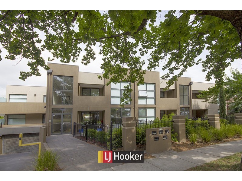 2/135 Limestone Avenue, Braddon ACT 2612