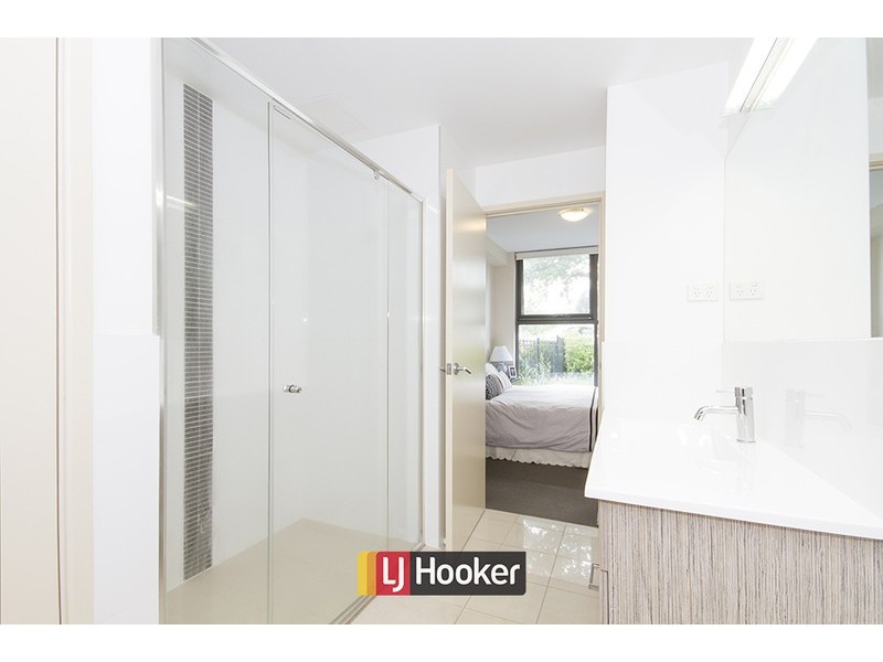 2/135 Limestone Avenue, Braddon ACT 2612