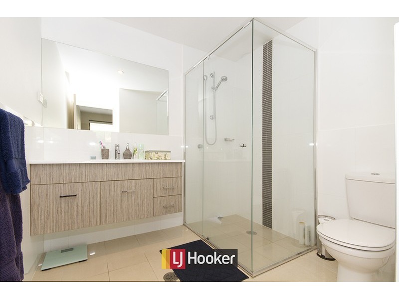 2/135 Limestone Avenue, Braddon ACT 2612