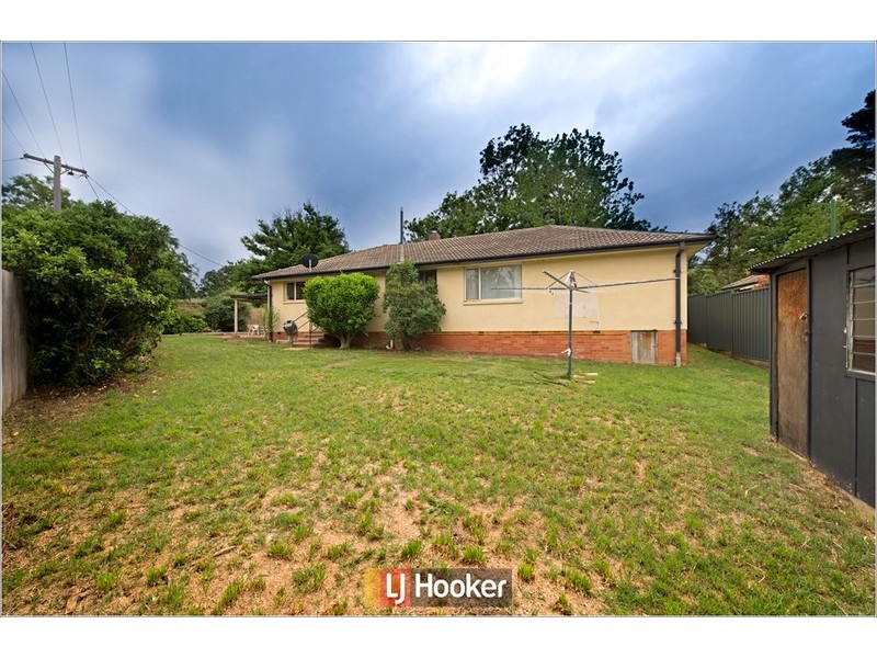 80 Irvine Street, Watson ACT 2602