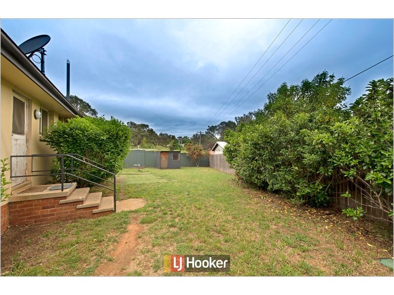 80 Irvine Street, Watson ACT 2602