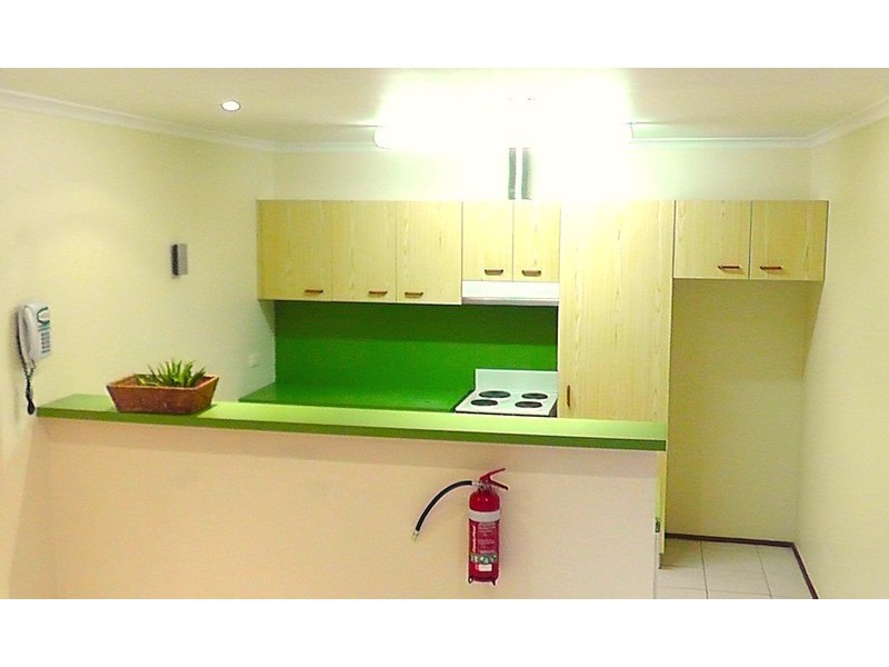 4 McGhie Place, Latham ACT 2615