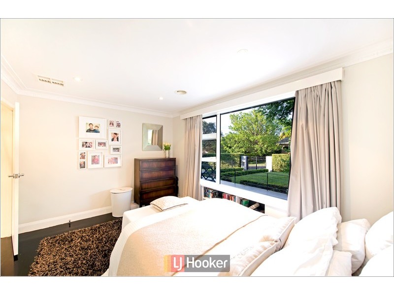 2 Owen Street, Campbell ACT 2612