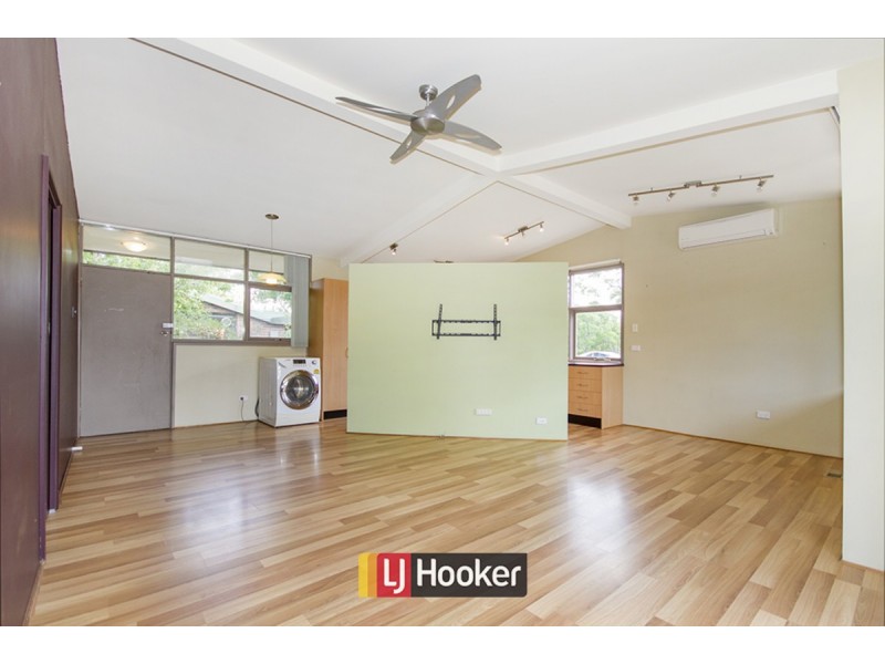 18 Lowanna Street, Braddon ACT 2612