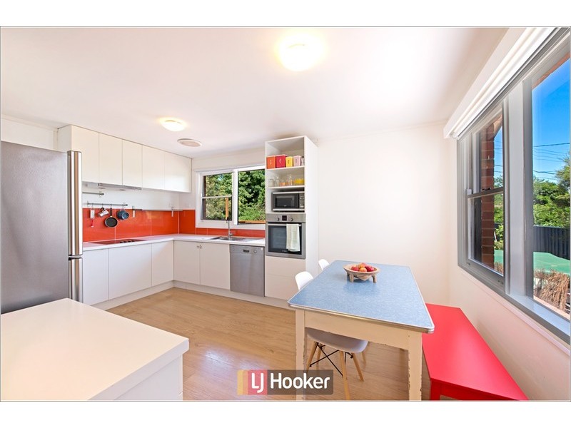 11 Dickinson Street, Watson ACT 2602