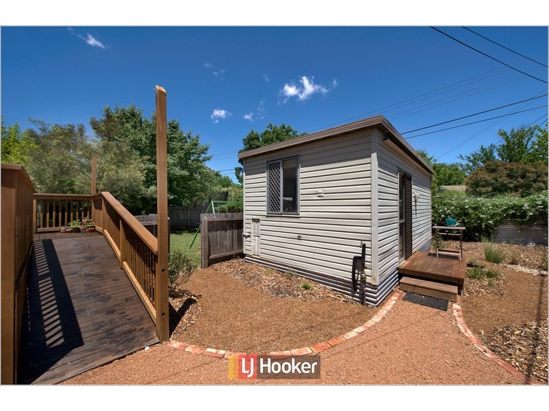 11 Dickinson Street, Watson ACT 2602