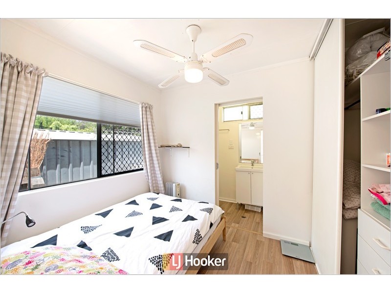 11 Dickinson Street, Watson ACT 2602