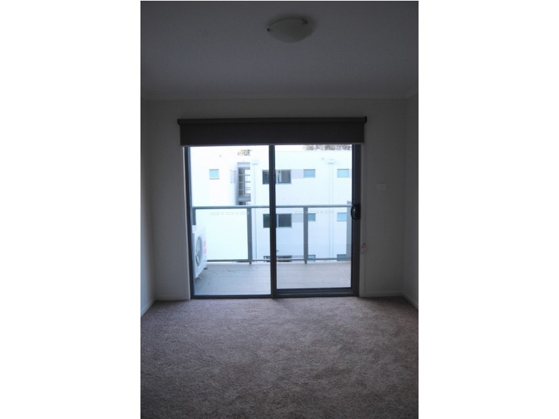 8/75 Elizabeth Jolly Crescent, Franklin ACT 2913