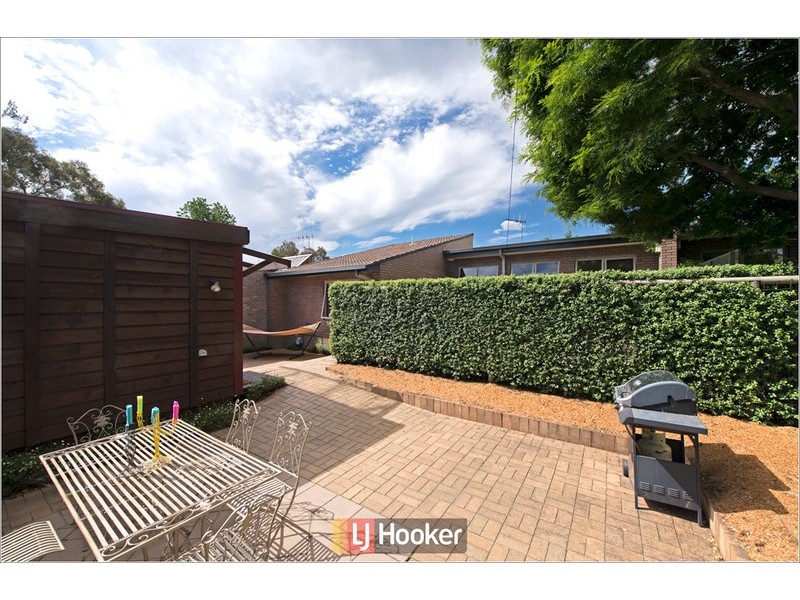 2 Burrell Street, Hackett ACT 2602