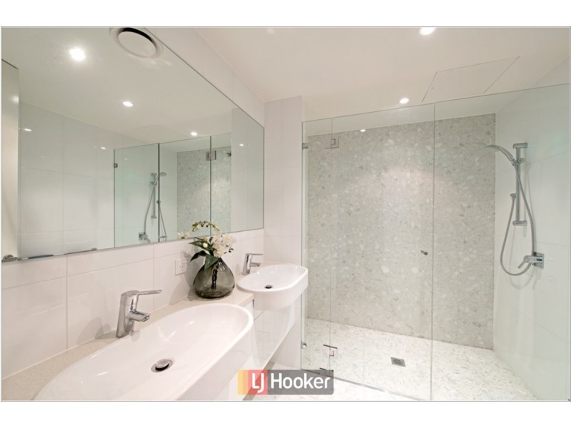 127/11 Trevillian Quay, Kingston ACT 2604