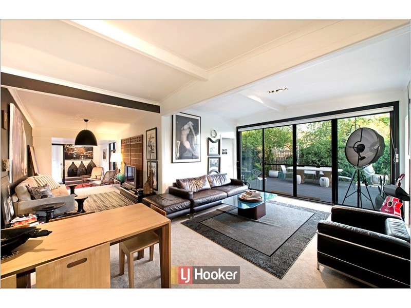 3 Newton Street, Hackett ACT 2602