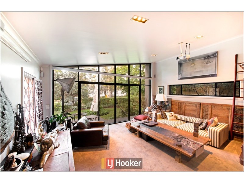 3 Newton Street, Hackett ACT 2602