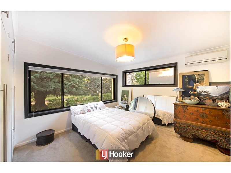 3 Newton Street, Hackett ACT 2602