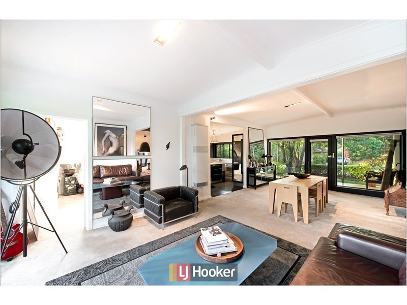 3 Newton Street, Hackett ACT 2602