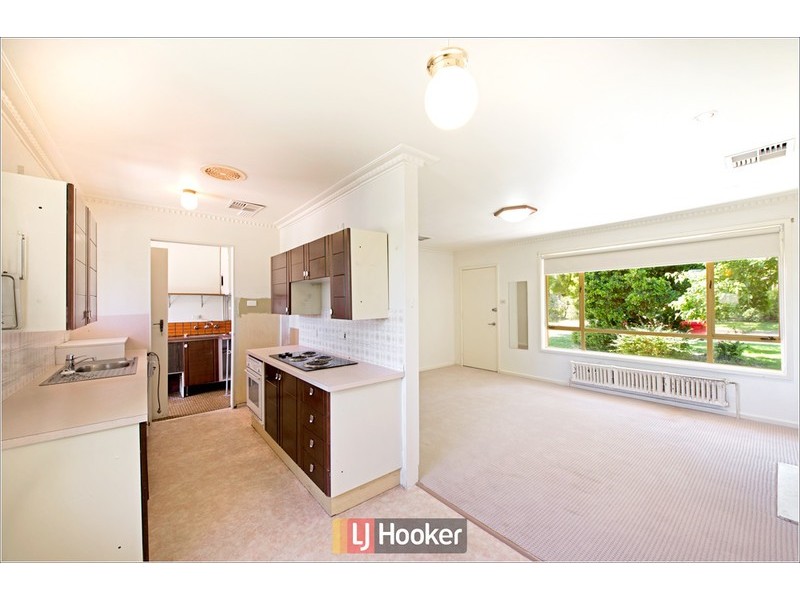 46 Simpson Street, Watson ACT 2602