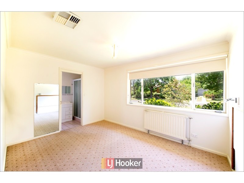 46 Simpson Street, Watson ACT 2602