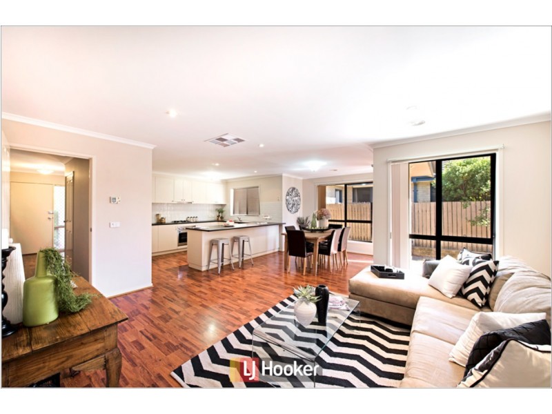 23 Fairlight Street, Dunlop ACT 2615