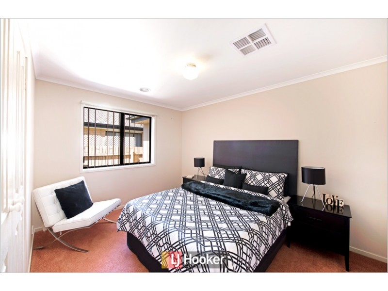 23 Fairlight Street, Dunlop ACT 2615