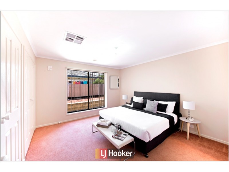 23 Fairlight Street, Dunlop ACT 2615