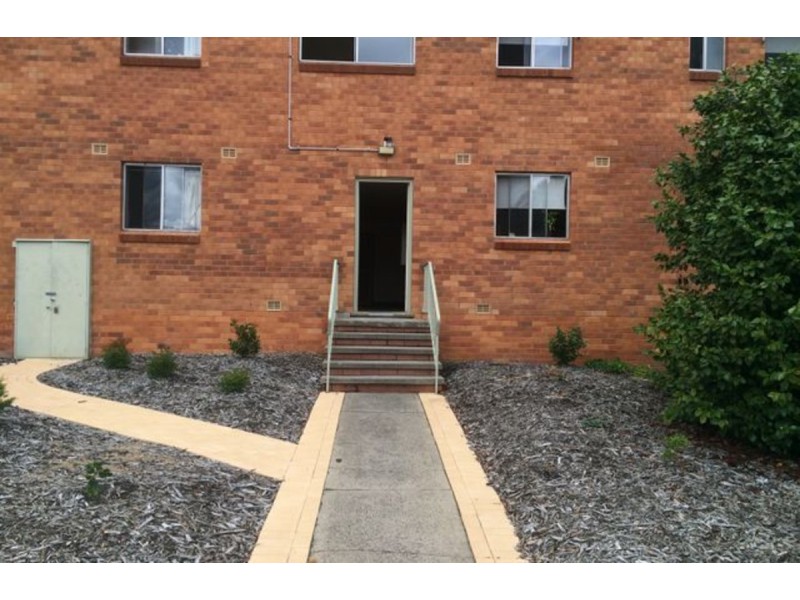 8/11 Tryon Street, Hackett ACT 2602