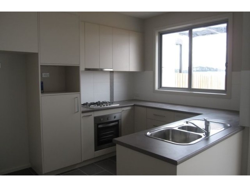 16 Redruth Street, Crace ACT 2911