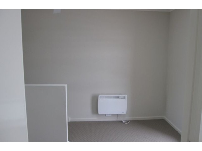 16 Redruth Street, Crace ACT 2911