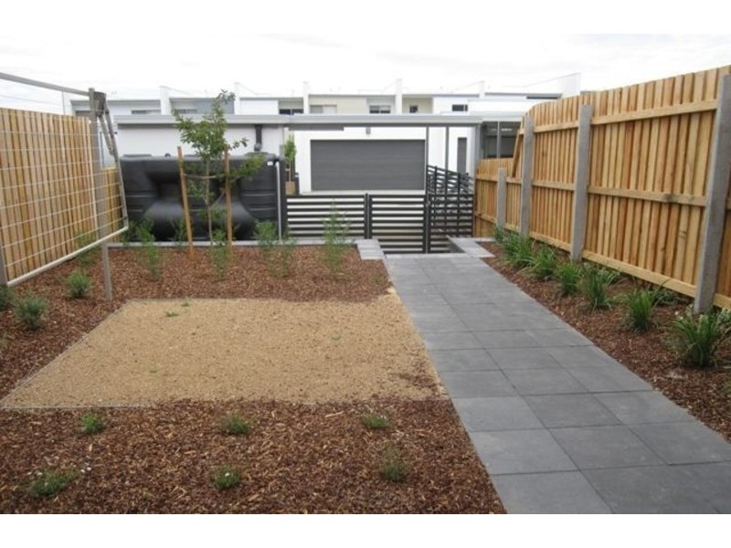 16 Redruth Street, Crace ACT 2911