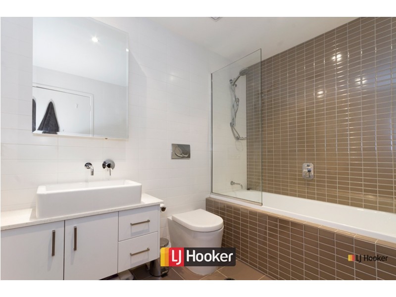 18/2 Archibald Street, Lyneham ACT 2602