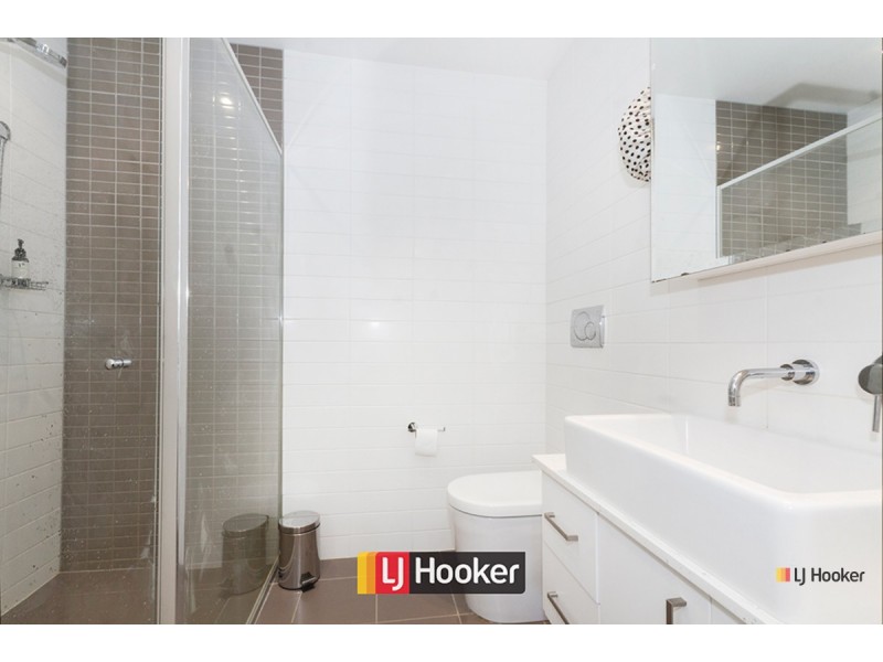 18/2 Archibald Street, Lyneham ACT 2602