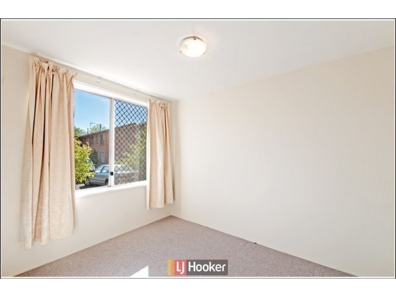 28/2-4 Clianthus Street, O’connor ACT 2602