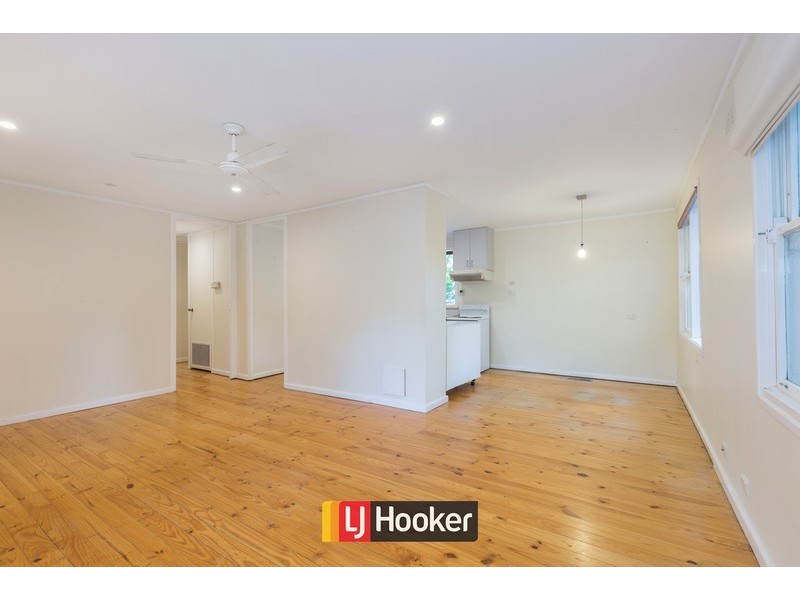 64 Piddington Street, Watson ACT 2602