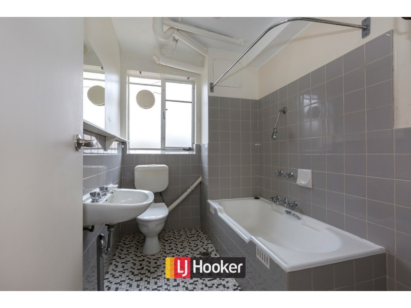 1/24 Frencham Street, Downer ACT 2602