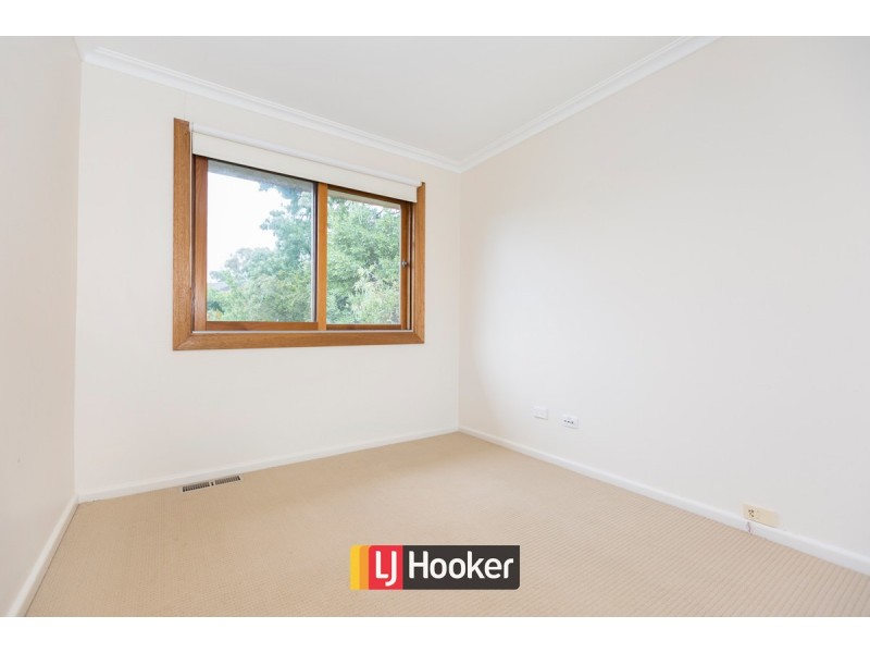 6 Skeats Street, Hackett ACT 2602