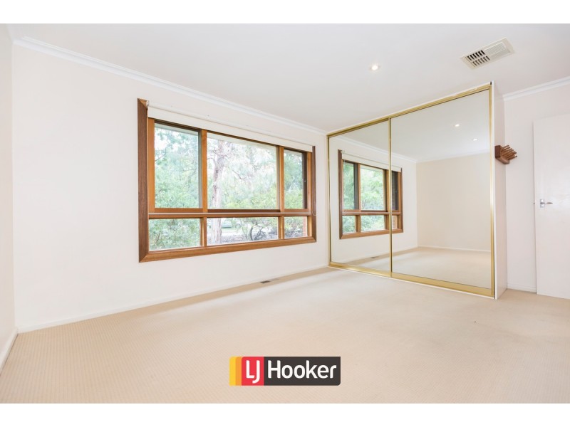 6 Skeats Street, Hackett ACT 2602