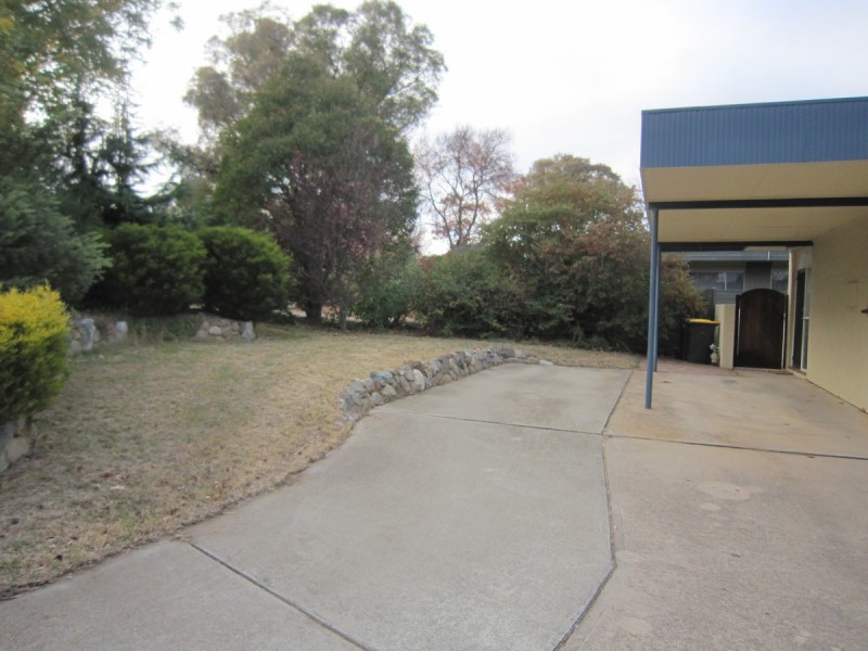 19 Woralul Street, Waramanga ACT 2611