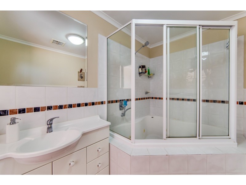 4/34 Leahy Close, Narrabundah ACT 2604