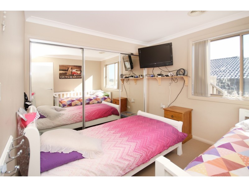 9 Dinah Street, Bonner ACT 2914